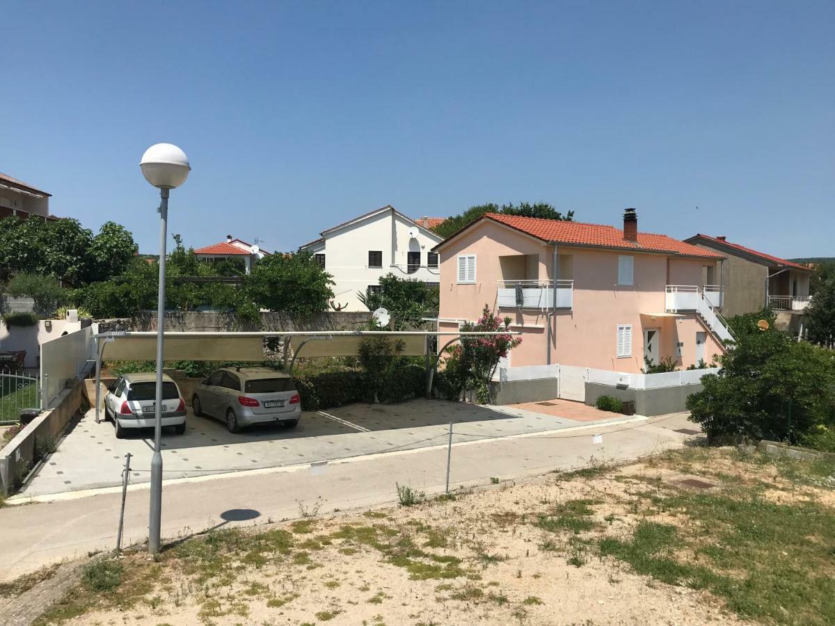 קרק Apartment Klara מראה חיצוני תמונה